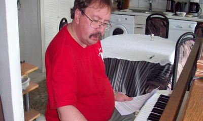 Погиб преподаватель театрального института