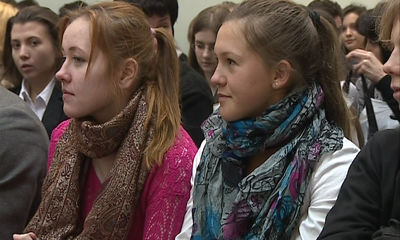 Талантливые школьники получают стипендии