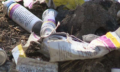 Организаторов свалки лекарств будет искать полиция