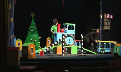 В самый разгар лета в Ярославском театре кукол настоящий Новый год