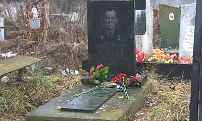 К юбилею Победы в Ярославской области начали восстанавливать могилы Героев Советского Союза