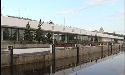 По Волге начинают курсировать речные трамвайчики