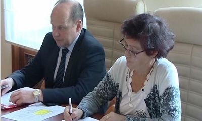 Губернатор провел рабочие встречи с представителями крупных сетевых магазинов