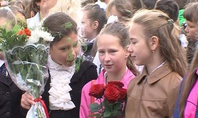 Для 13 тысяч ярославских первоклассников прозвенел первый звонок на урок