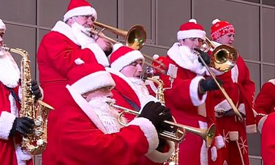 В Рыбинске в субботу собрались более 1500 Дедов Морозов