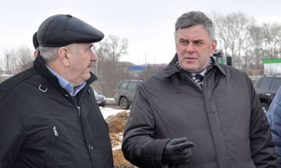 Сергей Ястребов проверил ход работ по реабилитации озера Неро