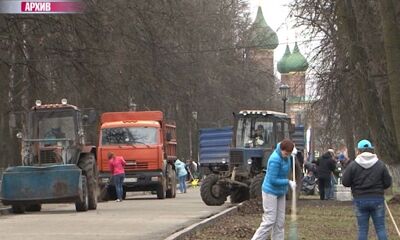 Владимир Слепцов потребовал за выходные навести чистоту и порядок во дворах и на улицах