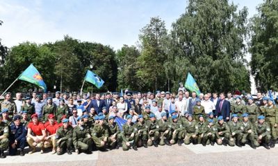 ФОТО: Как в Ярославле отмечают день ВДВ