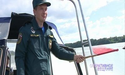 Сотрудники МЧС отправились в рейд по Волге