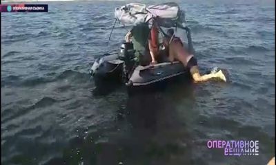 Опасные развлечения: на Волге остановили моторную лодку, буксирующую резиновую шлюпку