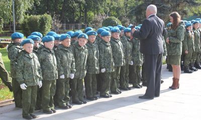 Кадеты двух ярославских школ вступили в ряды «Юнармии»