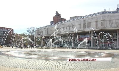В Ярославле заработали фонтаны