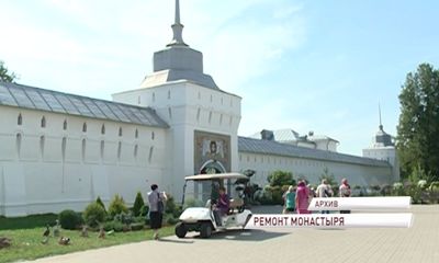 В Толгском монастыре заменят крыши за счет средств из фонда президента