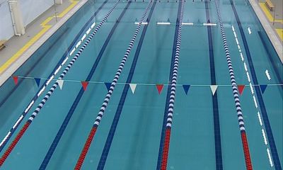 Идут в графике: названа дата окончания строительства бассейна в Дзержинском районе