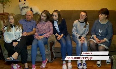 В области 90% детей-сирот живут в приемных семьях: какую помощь оказывают опекунам