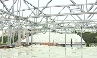 Не отставая от сроков: в Дзержинском районе продолжают строить новый ФОК