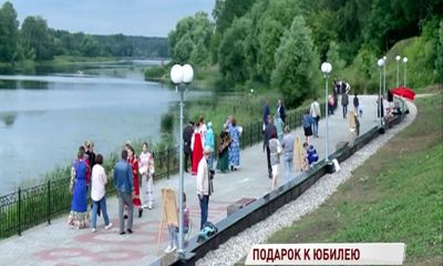 В Некрасовском открыли новую набережную реки Солоницы