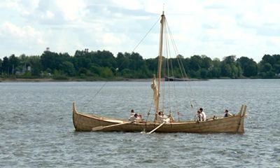 По Волге поплыло судно, сделанное по чертежам XVII века