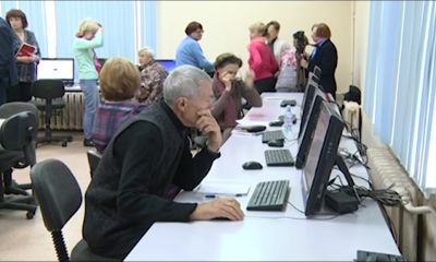 Работающим пожилым людям повысили пенсию