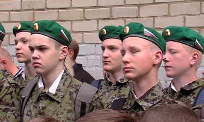 Ученики кадетских классов Ярославля отпраздновали День знаний