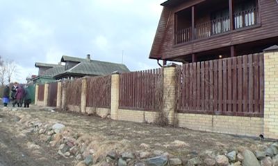 Ярославна ударила бывшую жену своего мужа лопатой из-за рассады