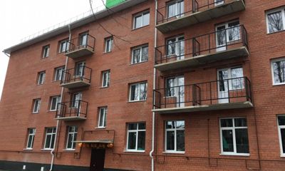 В Угличе жильцы аварийного дома получили ключи от новых квартир