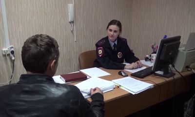 В поликлинике Ярославля рецидивист украл кошелек