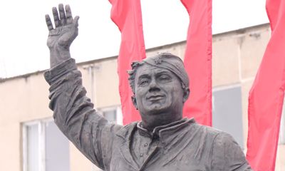 Актер, влюбивший в себя миллионы: в Данилове отметили 100-летие «Макарыча»