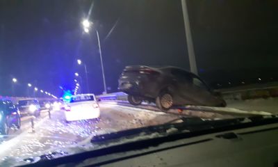 В Ярославле легковушка едва не вылетела с Добрынинского моста