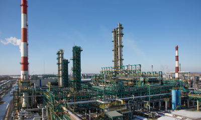 ЯНОС начал производство бензина АИ-100