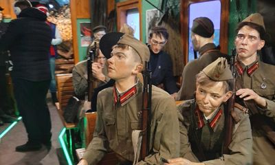 «Эмоции очень сильные, в горле ком...»: ярославцы продолжают посещать «Поезд Победы»