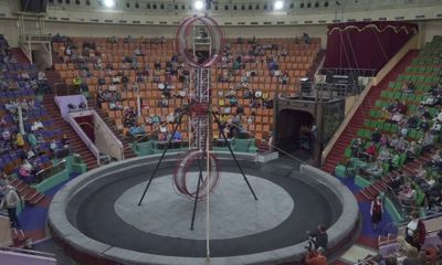 В Ярославле семьи врачей получили билеты в цирк