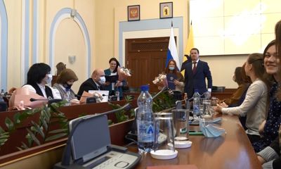 В правительстве Ярославской области наградили волонтеров