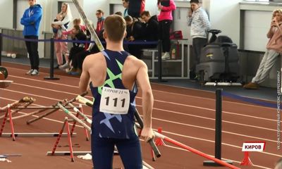 Ярославец стал чемпионом России по прыжкам с шестом