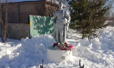 Красный Профинтерн взял на баланс восстановленный жителями памятник