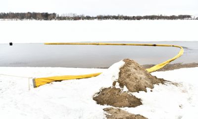 Мэрия Ярославля сообщила об уменьшении выбросов нефтепродуктов в Волгу