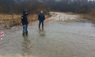 На месте подтопления под Переславлем организовали переправу