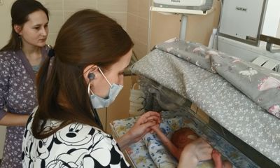 Ярославские врачи-неонатологи отмечают свой профессиональный праздник