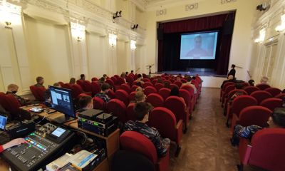 Молодые ярославцы вышли на прямую связь с космонавтом Алексеем Овчининым