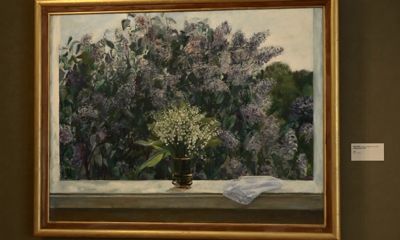 Время сирени: в Ярославском художественном музее представили пейзажи и натюрморты из собственного собрания