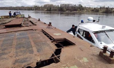 В Ярославской области от берега оторвало дебаркадер