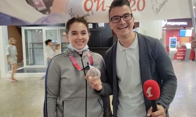 Телеканал «Первый Ярославский» встречал серебряного призёра Олимпийских игр в Токио Анастасию Галашину в аэропорту Шереметьево