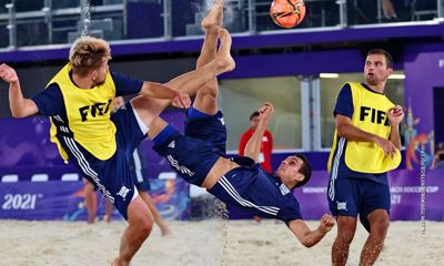 Завтра стартует Чемпионат мира по пляжному футболу - болеем за сборную и ярославца Бориса Никонорова