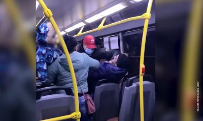 Двое ярославцев подрались в автобусе