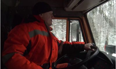 В Ярославской области борьба с последствиями мощного снегопада ведётся круглосуточно