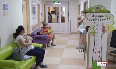 Как назвать ребенка в 2022 году: список имен по месяцам