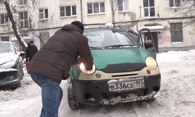 15 жалоб в день: ярославцы не довольны уборкой дворов