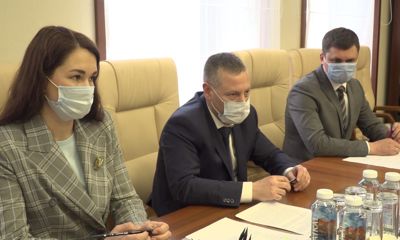 Михаил Евраев дал напутствие команде Сборной России по лыжной акробатике