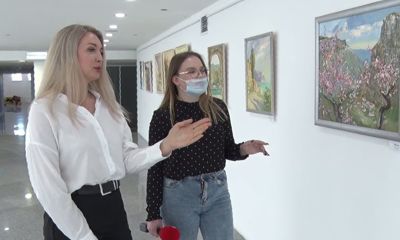 В ярославском «Миллениуме» открылась выставка, приуроченная к годовщине воссоединения Крыма с Россией