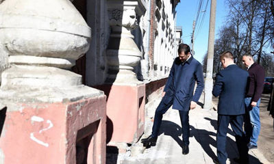 «Из-за недобросовестного подрядчика работы были приостановлены»: когда отремонтирую улицу Красный съезд?